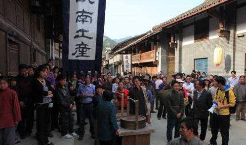 青木川传奇,揭秘神秘古村落的传奇故事